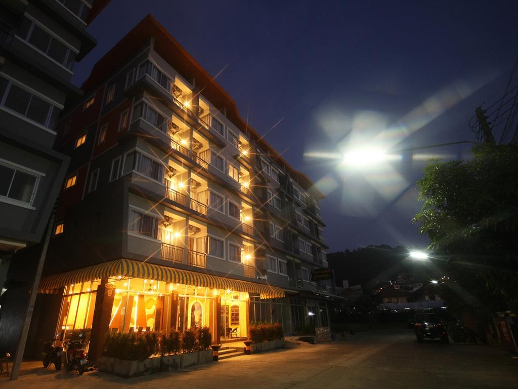 Lily Place Patong