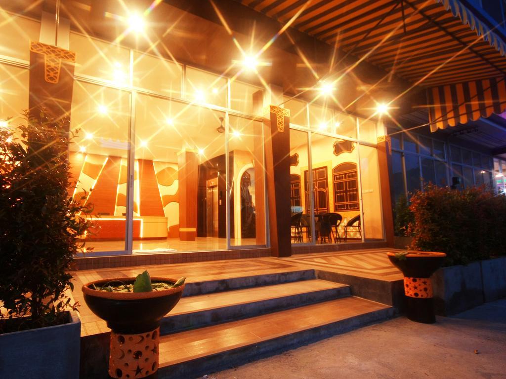 Lily Place Hotel